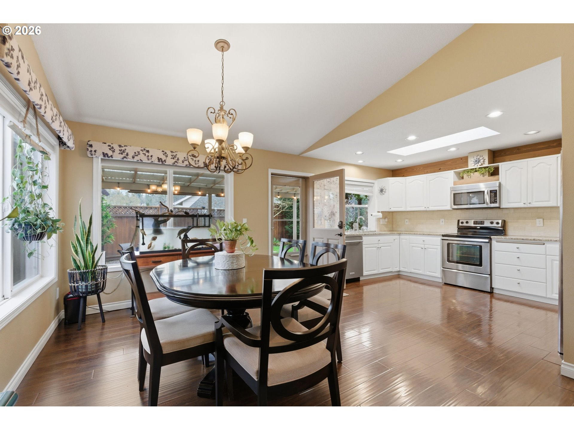 1315 High Street Gladstone, OR 97027 - Photo 12 of 36 a dining room with furniture and window