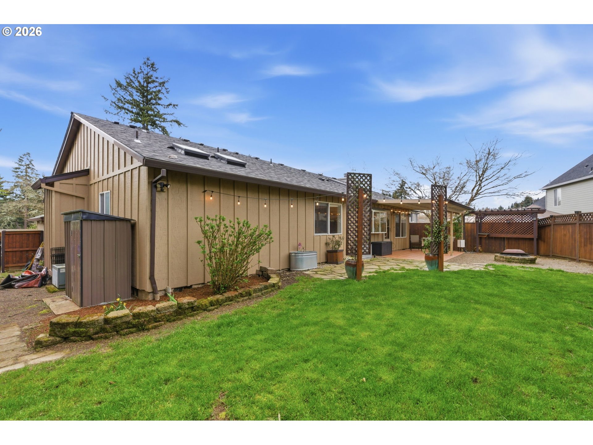 1315 High Street Gladstone, OR 97027 - Photo 32 of 36 a view of a backyard with furniture