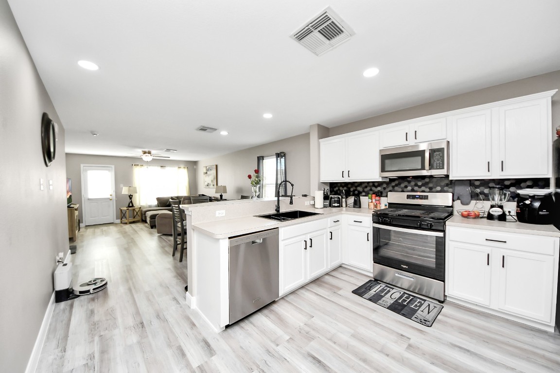 8218 Radial Court Rosharon, TX 77583 - Photo 27 of 40