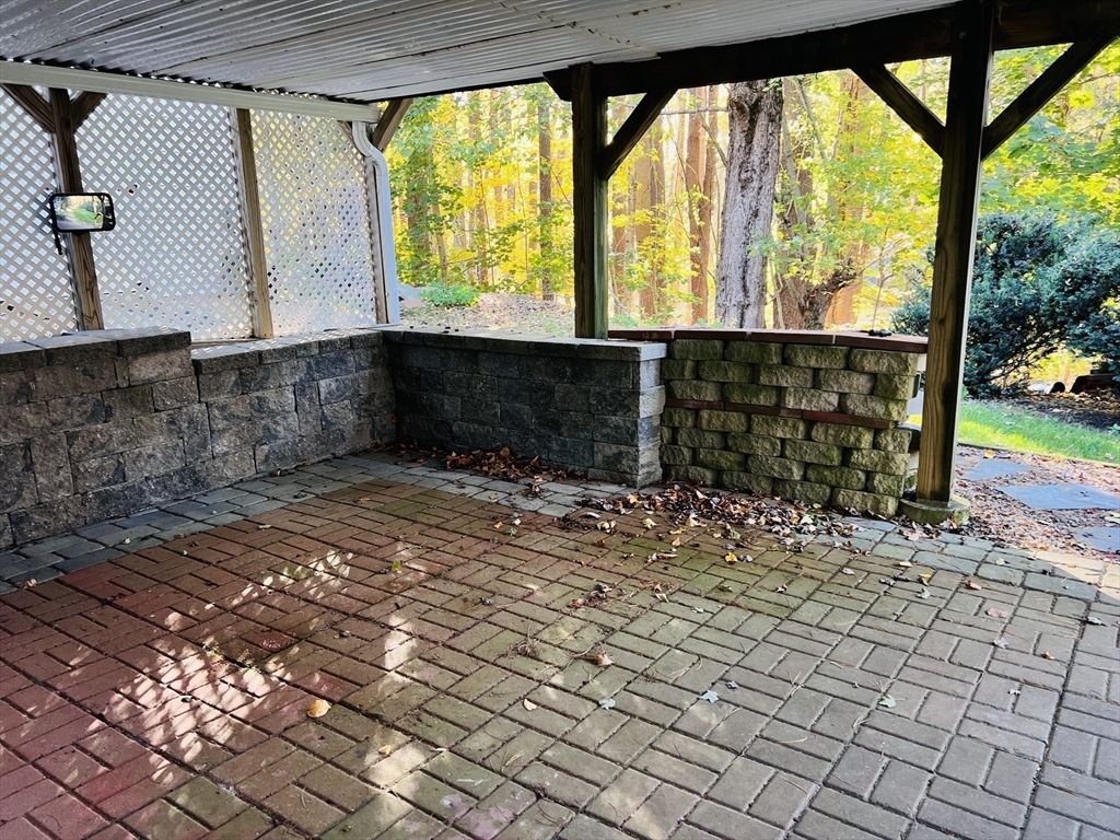 135 Walker Pond Road Sturbridge, MA 01566 - Photo 14 of 16 a view of front door