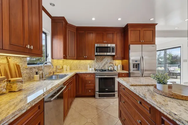 $1,998,000 | 220 Palm Avenue, Millbrae, CA 94030