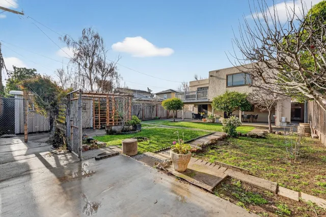 $1,998,000 | 220 Palm Avenue, Millbrae, CA 94030