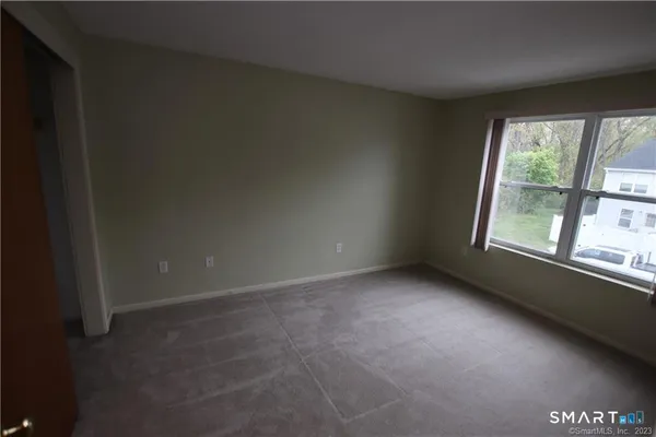 $2,400 | 2 Mulberry Lane, Unit 2, Glastonbury, CT 06033