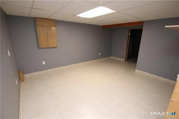 $2,400 | 2 Mulberry Lane, Unit 2, Glastonbury, CT 06033