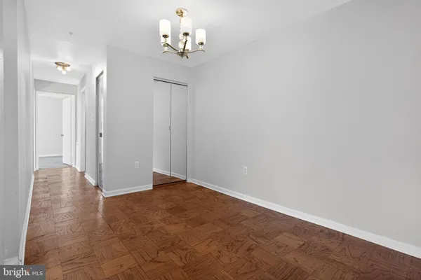 $240,000 | 432 North Armistead Street, Unit 203, Alexandria, VA 22312