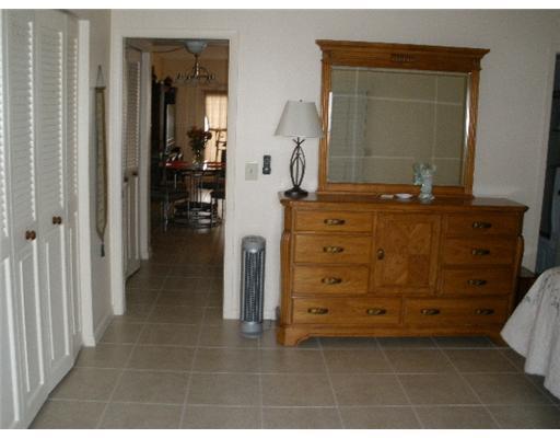 4050 Cornwall C, Unit 4050 Boca Raton, FL 33434 - Photo 10 of 15 Additional Photo