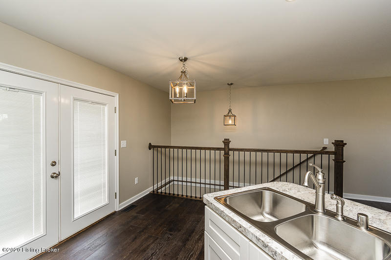 122 Overlook Road Louisville, KY 40229 - Photo 15 of 42 _ADS1195