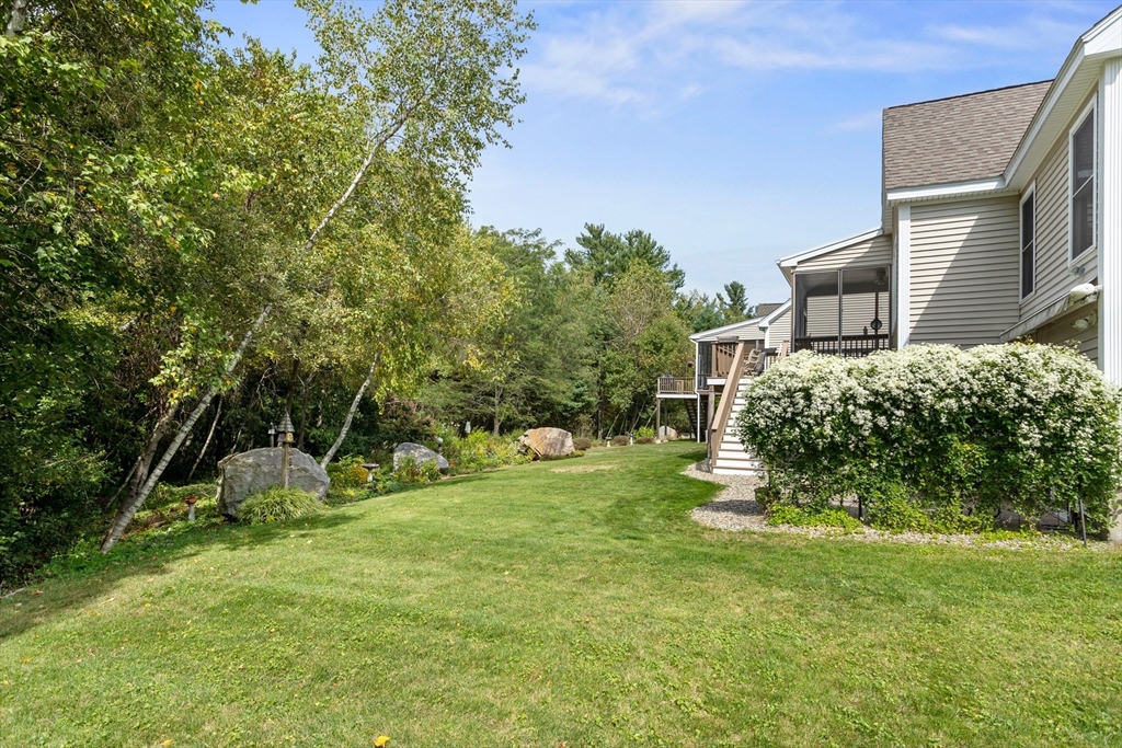 19 Sandstone Road Westford, MA 01886 - Photo 33 of 42