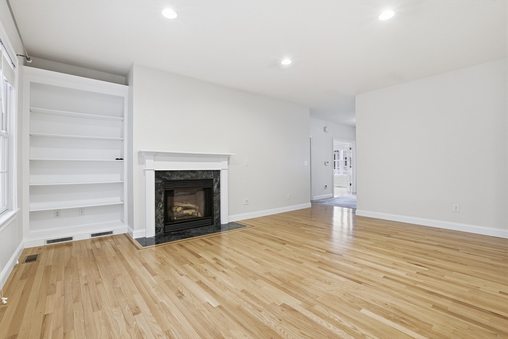 19 Sandstone Road Westford, MA 01886 - Photo 9 of 42