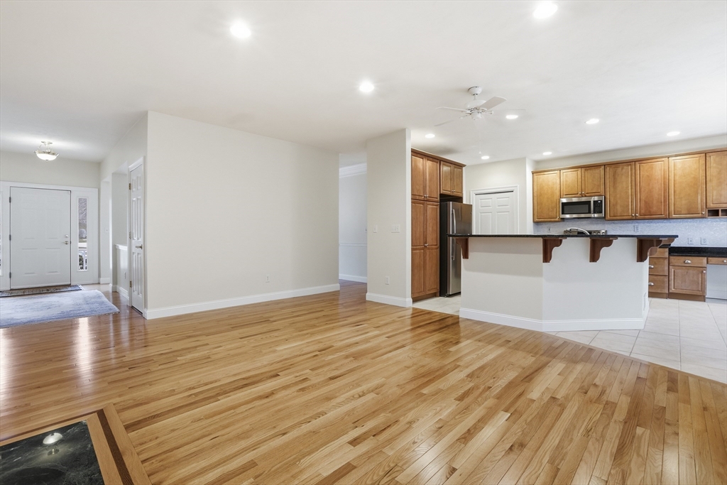 19 Sandstone Road Westford, MA 01886 - Photo 10 of 42