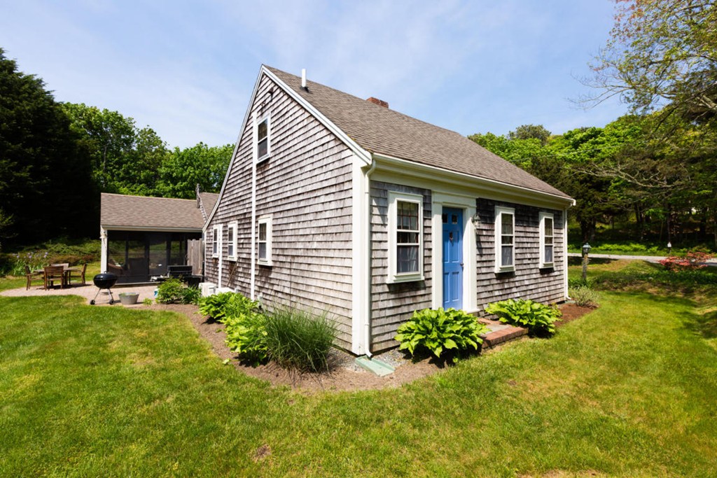 25-35 Governor Prence Road Eastham, MA 02642 - Photo 2 of 30 Gallery Image 2
