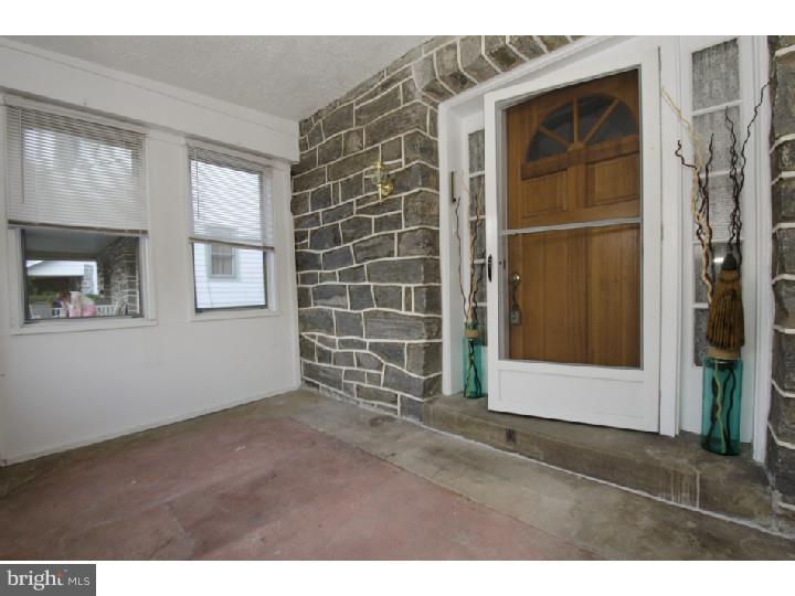 212 South Manoa Road Havertown, PA 19083 - Photo 6 of 24