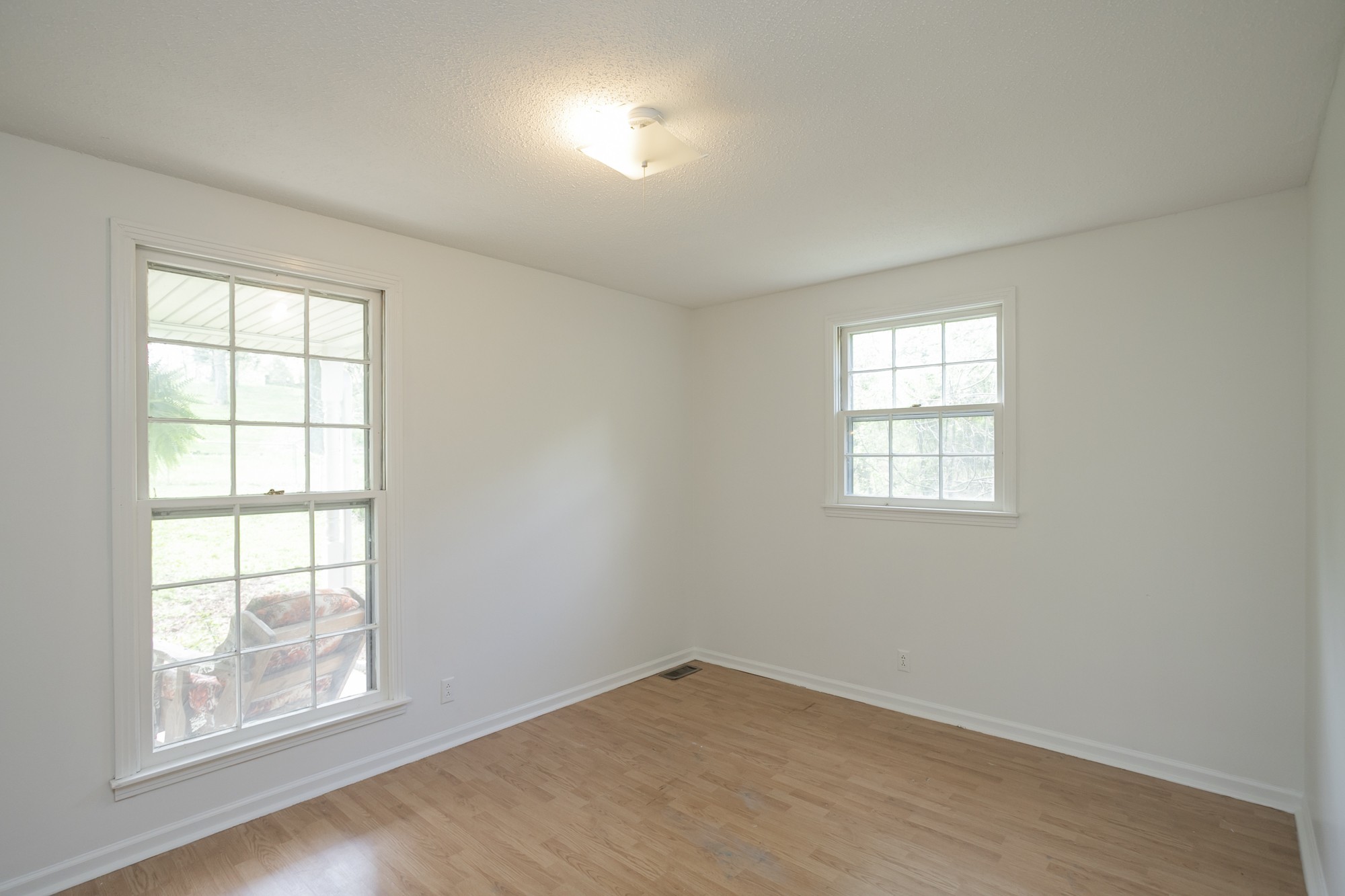 1322 Garrettsburg Road Clarksville, TN 37042 - Photo 14 of 27 Gallery Image 14
