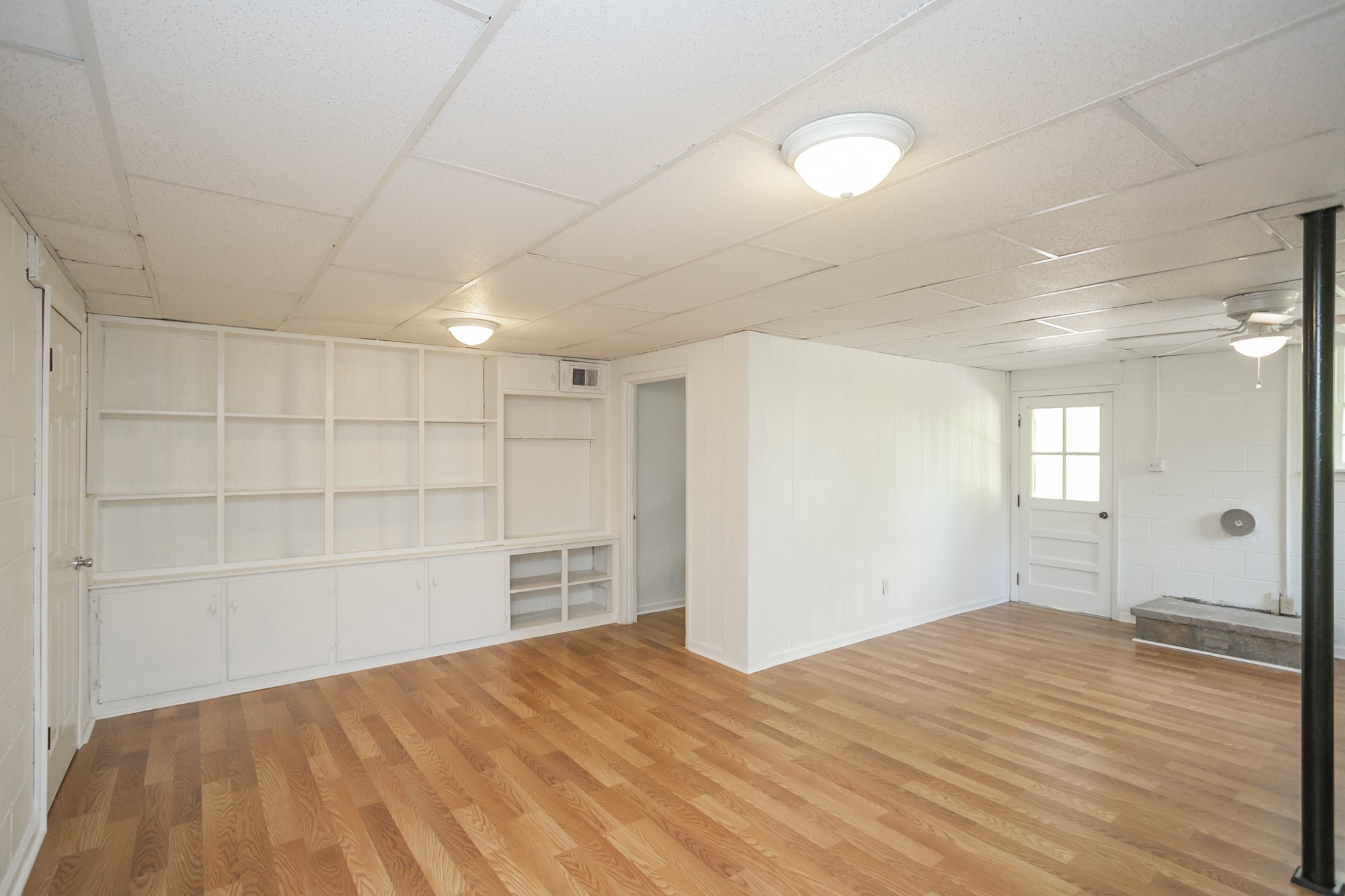 1322 Garrettsburg Road Clarksville, TN 37042 - Photo 16 of 27 Gallery Image 16