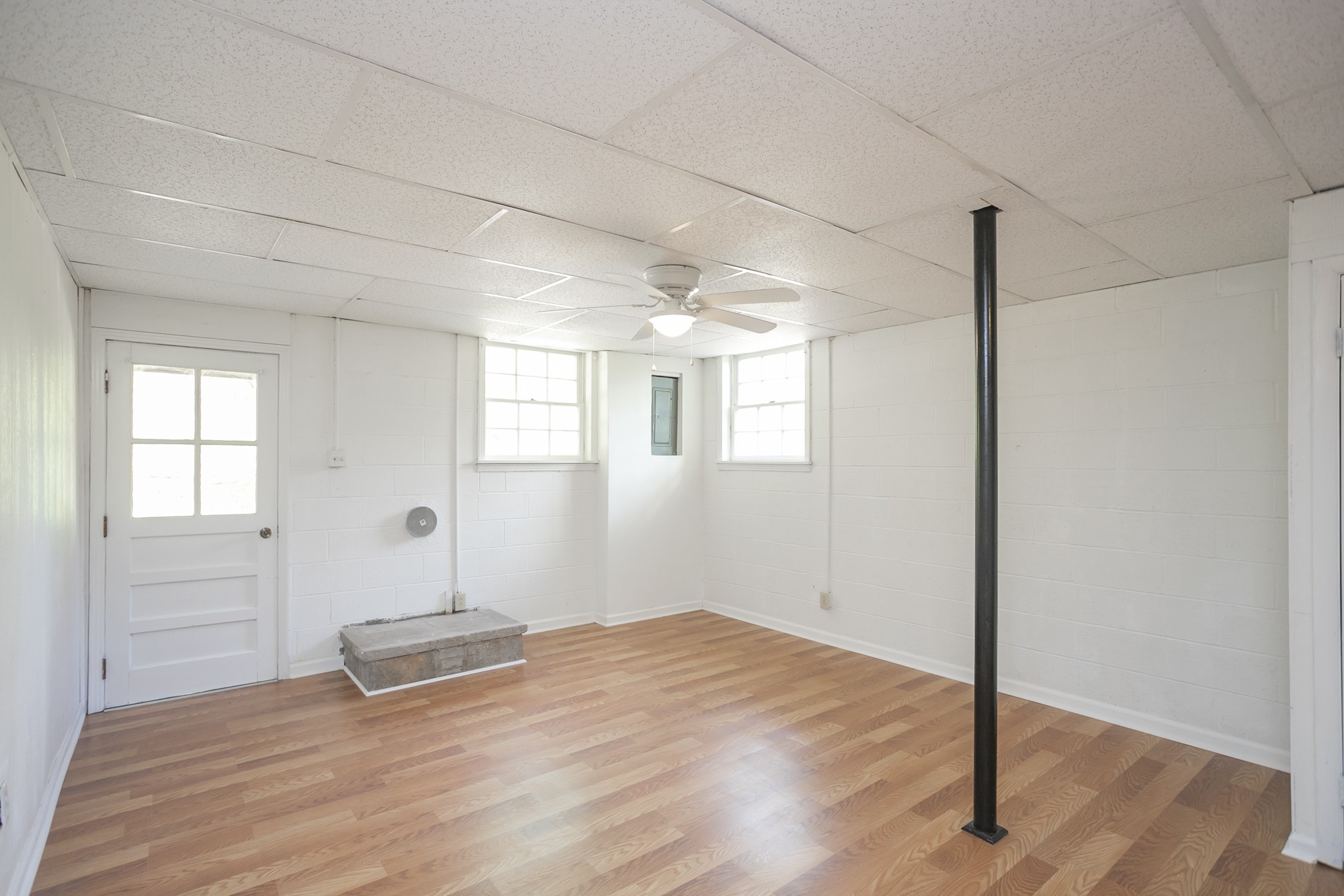 1322 Garrettsburg Road Clarksville, TN 37042 - Photo 18 of 27 Gallery Image 18