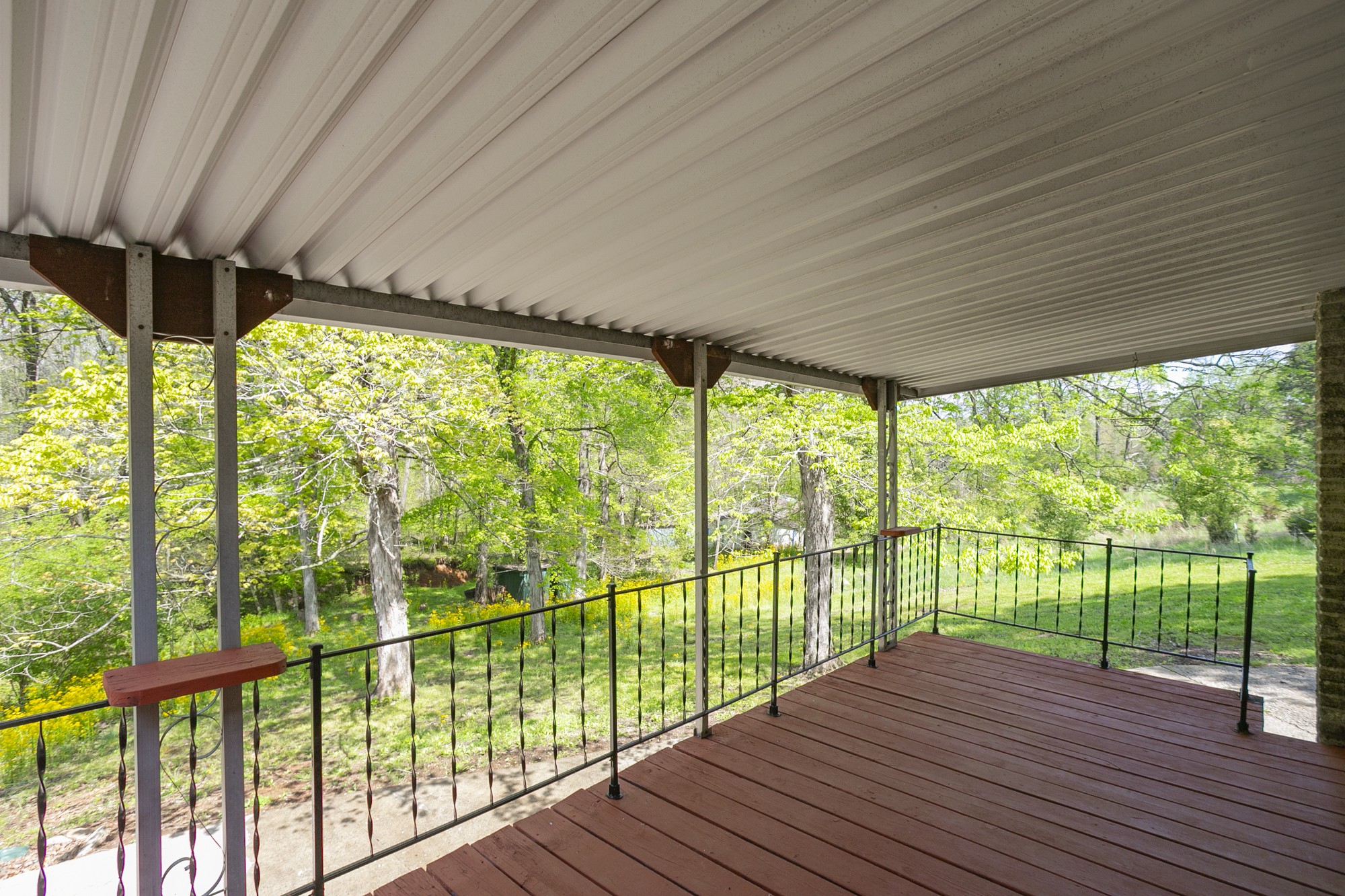 1322 Garrettsburg Road Clarksville, TN 37042 - Photo 21 of 27 Gallery Image 21