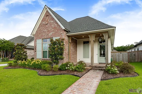 $579,900 | 12856 Solemn Oaks Avenue, Central, LA 70818