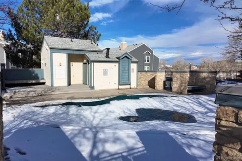 $179,500 | 16001 East Alaska Place, Unit 7, Aurora, CO 80017