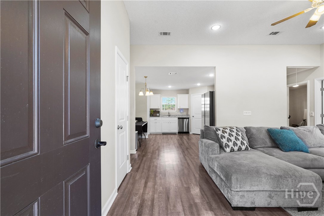 368 Whispering Pines Road Jesup, GA 31545 - Photo 13 of 36