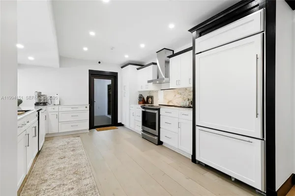 $12,000 | Dadeland, Miami, FL 33143