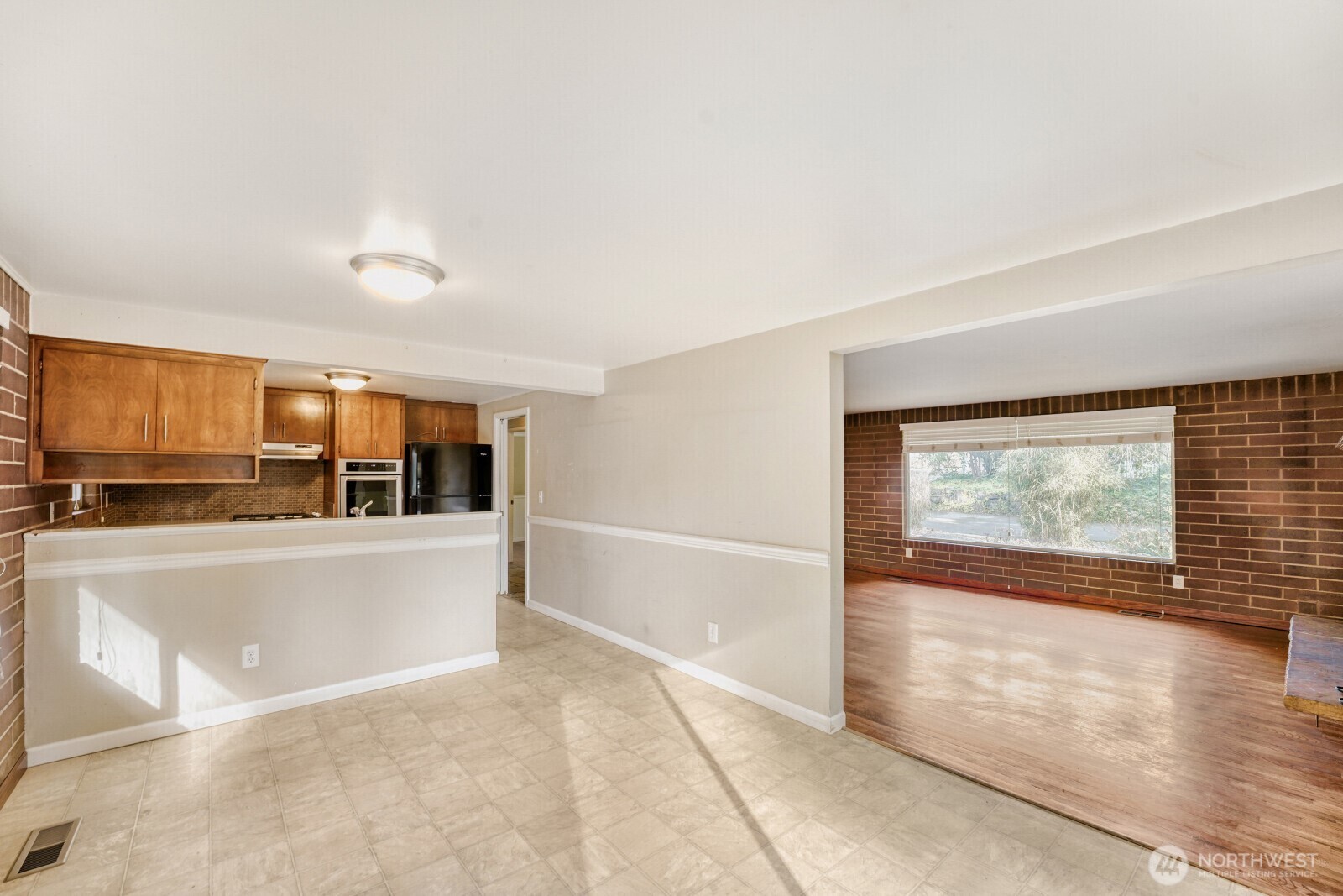 14435 183rd Avenue Southeast Renton, WA 98059 - Photo 10 of 26