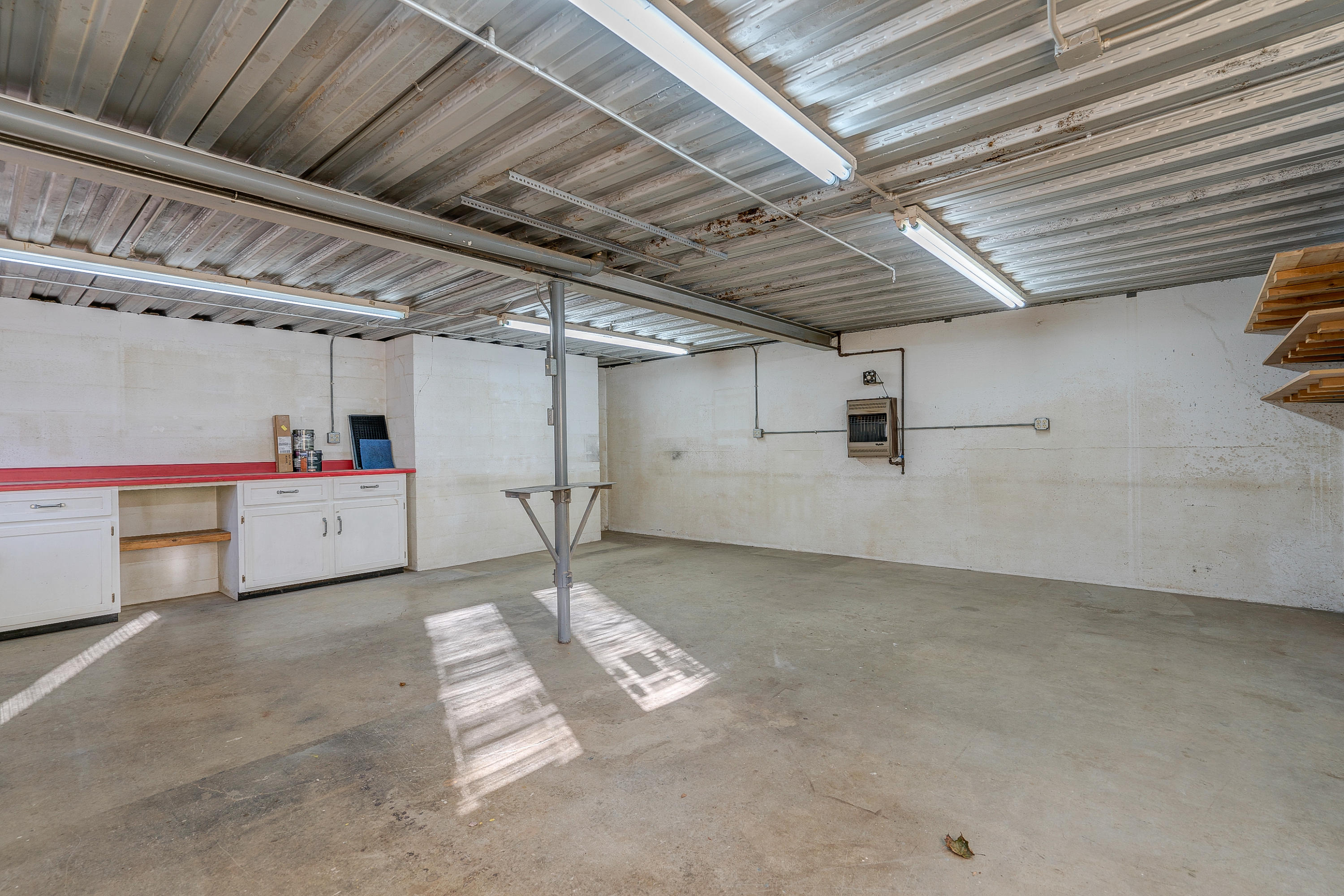 6545 Forest View Road Roanoke, VA 24018 - Photo 39 of 45 DSC00281-2_2-2_3-2_4-2_5-2