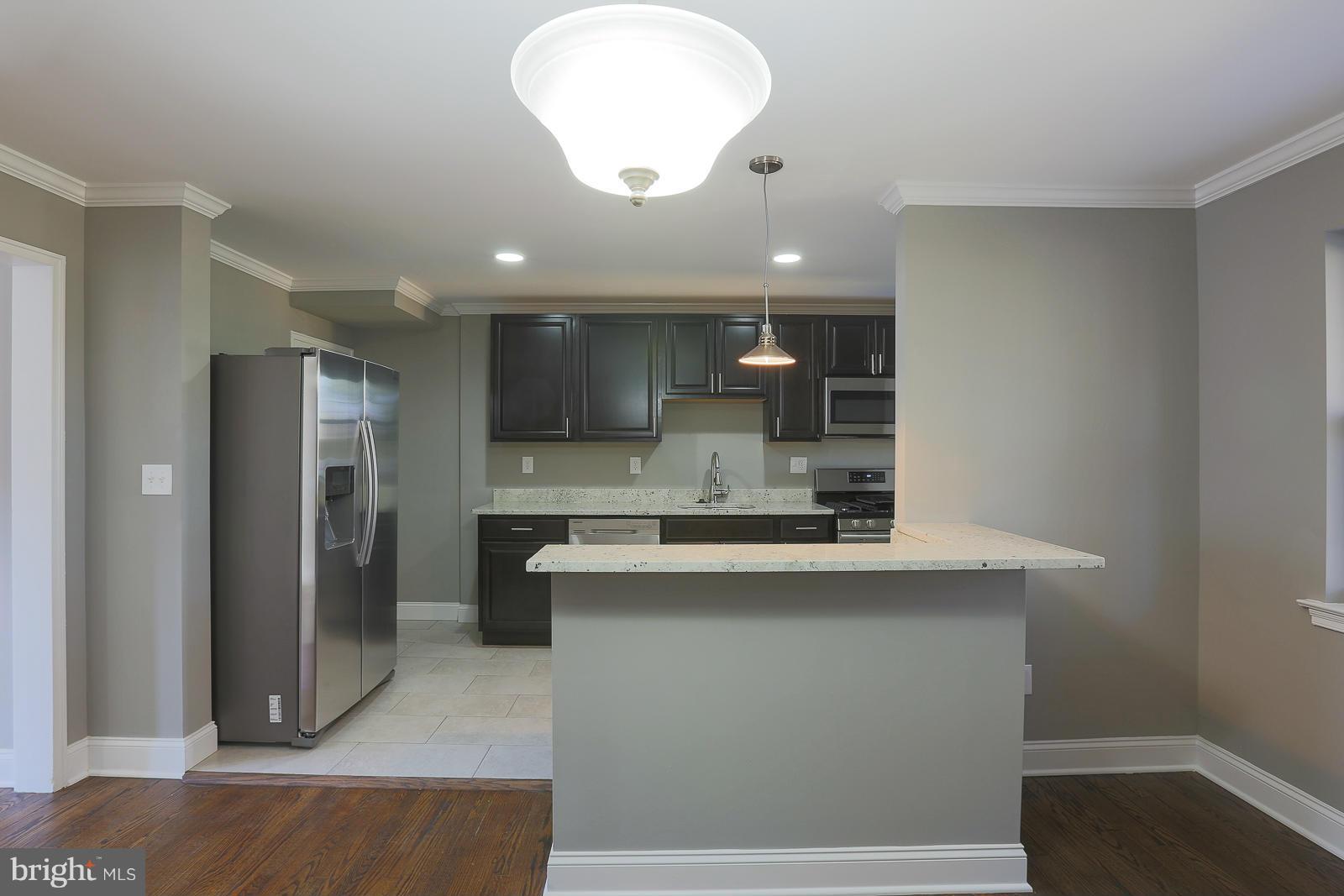 5737 Edgepark Road Baltimore, MD 21239 - Photo 14 of 30 Kitchen