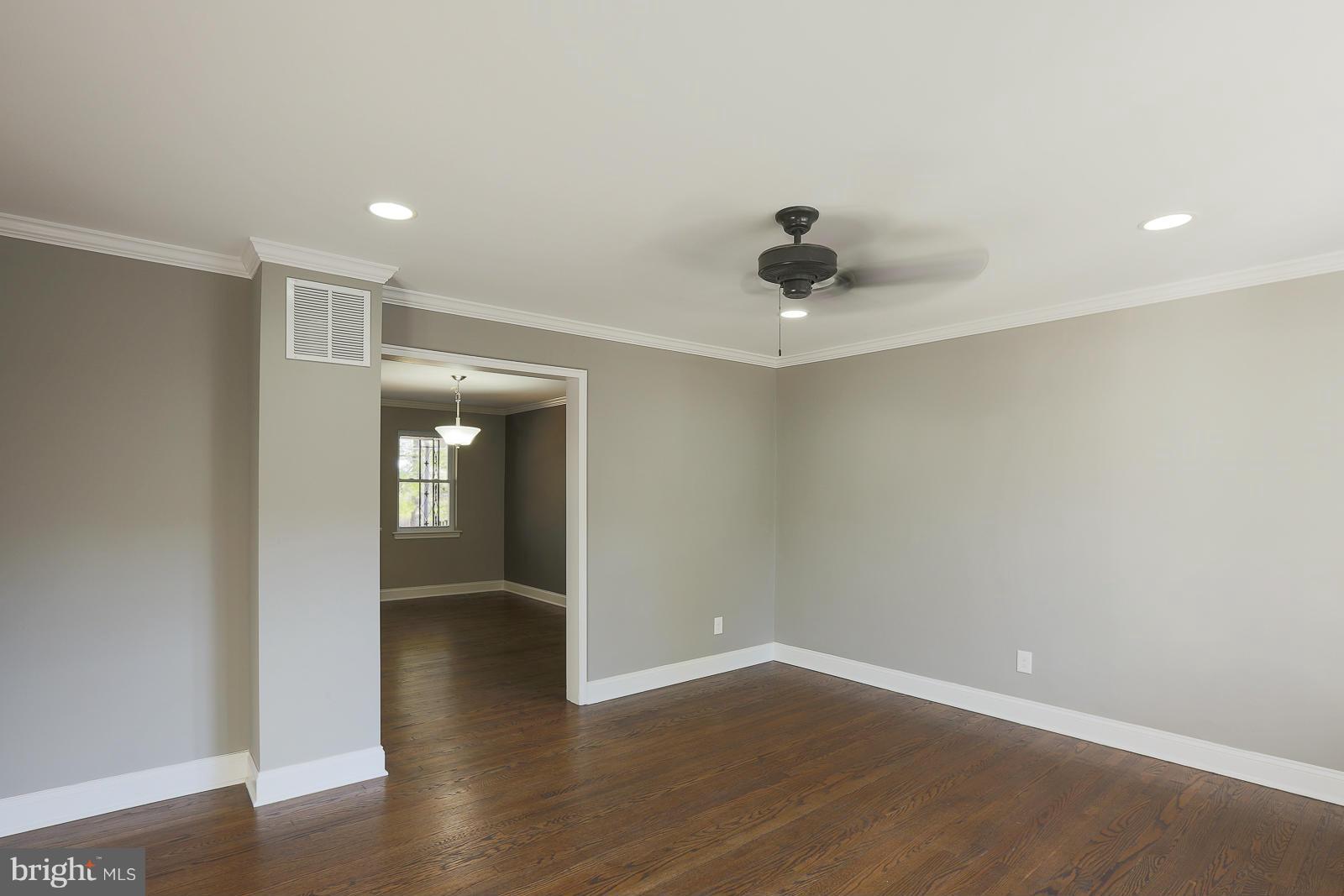 5737 Edgepark Road Baltimore, MD 21239 - Photo 23 of 30 Dining Room