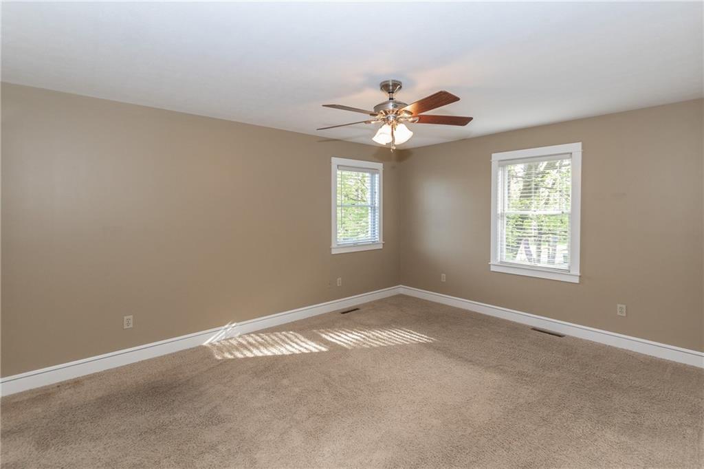482 Ridgeview Lane Columbus, IN 47201 - Photo 13 of 34 Gallery Image 13