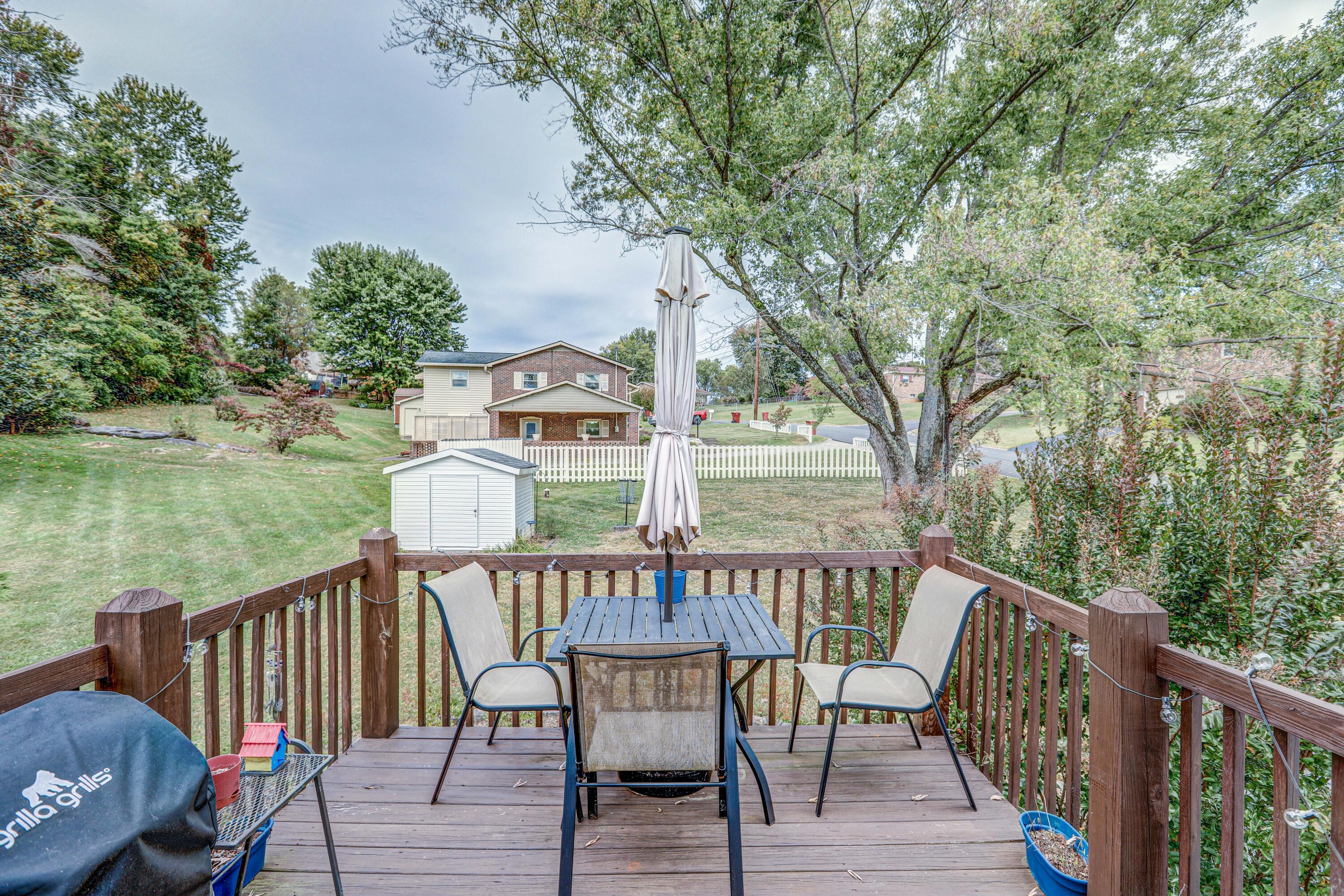 809 Charway Road Johnson City, TN 37601 - Photo 39 of 43 B42A7881_2_3_4_5