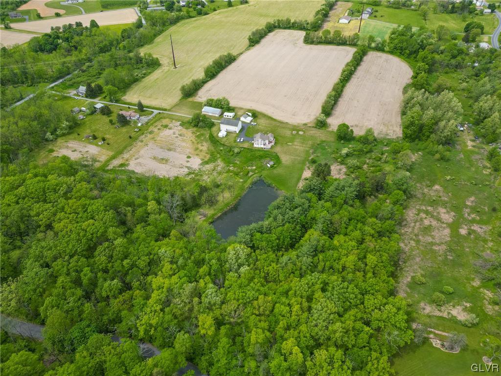 472 North Cigar Road Bath, PA 18014 - Photo 12 of 48 Gallery Image 12