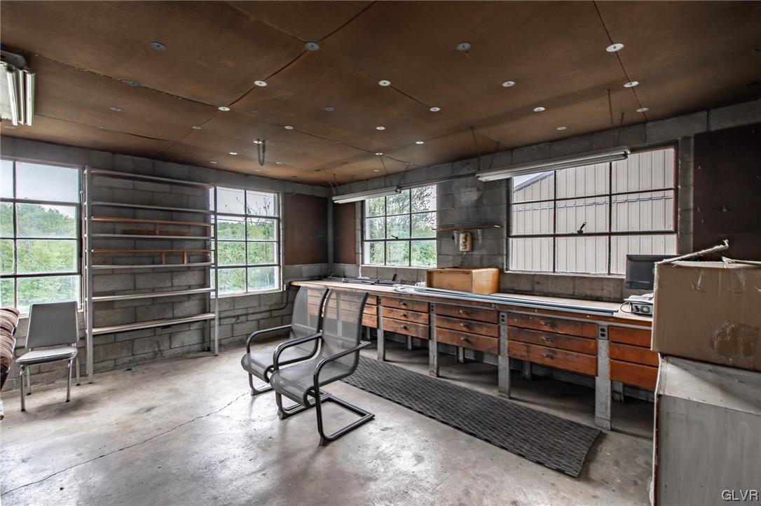 472 North Cigar Road Bath, PA 18014 - Photo 43 of 48 Gallery Image 43