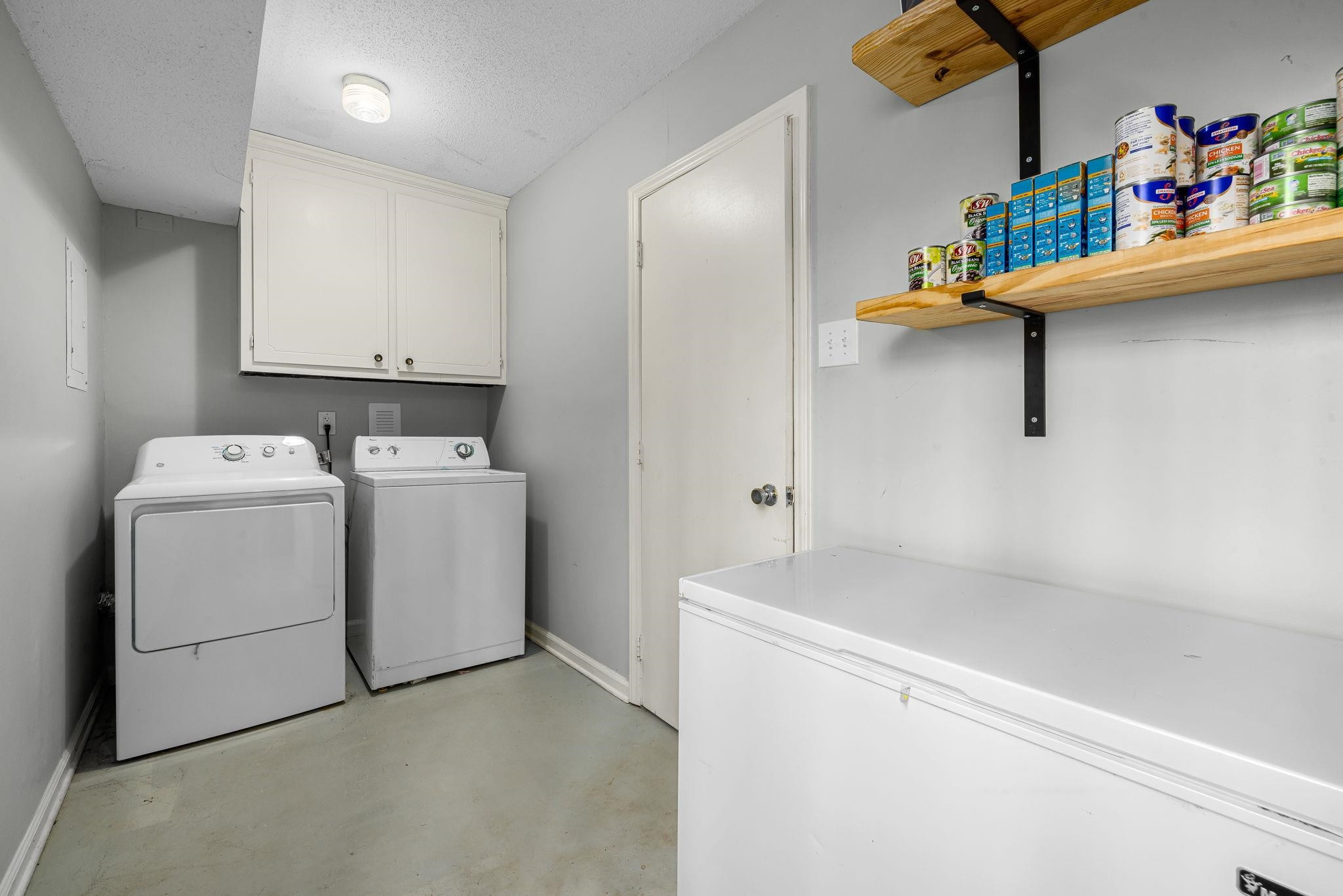 5901 Scalybark Road Durham, NC 27712 - Photo 29 of 49 a utility room with dryer and washer