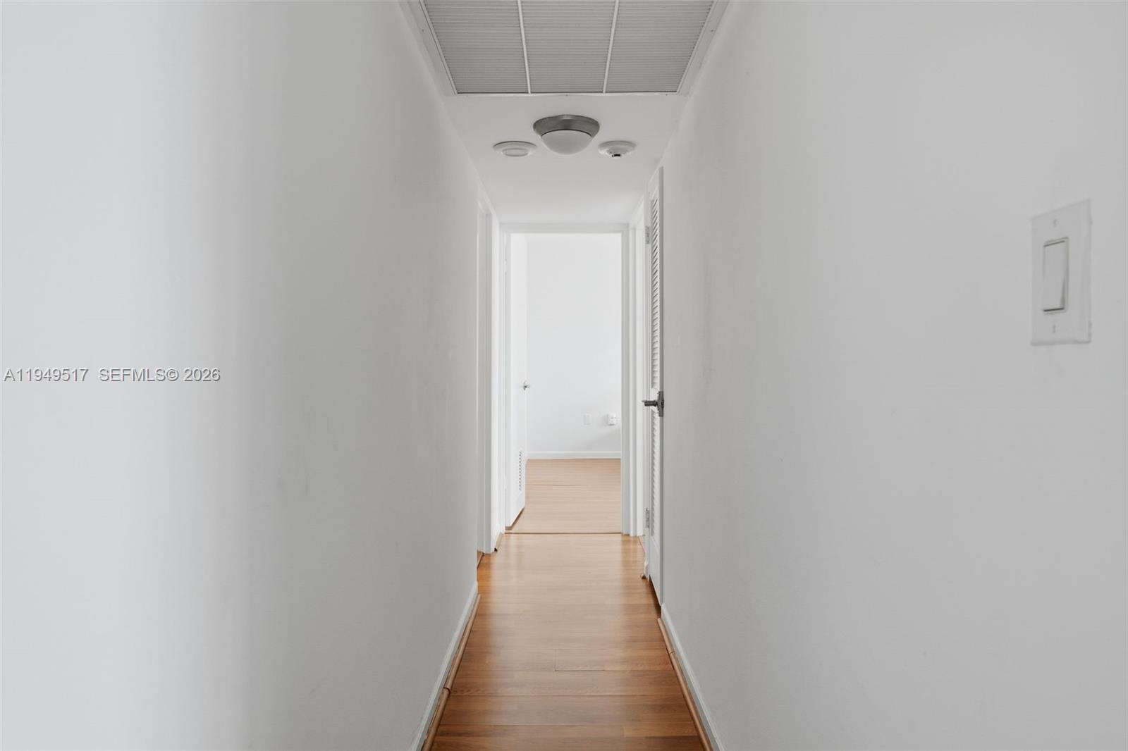 10275 Collins Avenue, Unit 718 Bal Harbour, FL 33154 - Photo 19 of 47