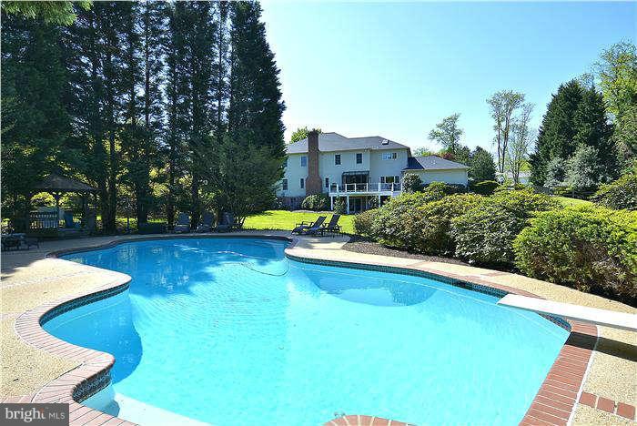 14611 Springfield Road Darnestown, MD 20874 - Photo 27 of 30 Pool & Gazebo
