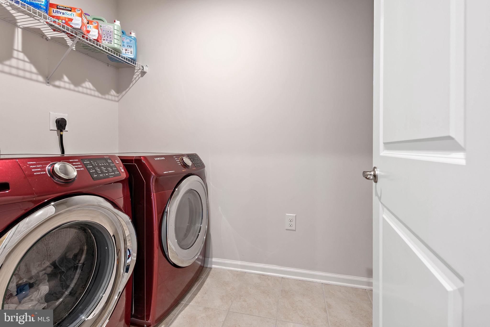 102 Pixie Moss Road Pottstown, PA 19464 - Photo 19 of 45 a utility room with dryer and washer