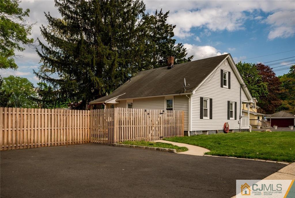 632 Ridge Road Monmouth Junction, NJ 08852 - Photo 10 of 20 Gallery Image 10