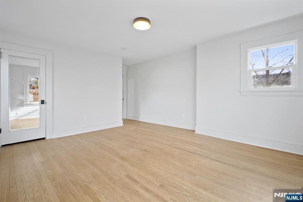 344 Marlboro Road Englewood, NJ 07631 - Photo 12 of 21