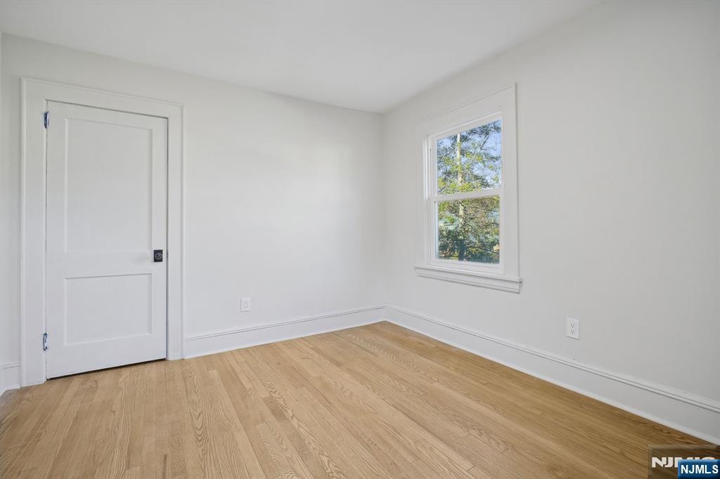 344 Marlboro Road Englewood, NJ 07631 - Photo 13 of 21