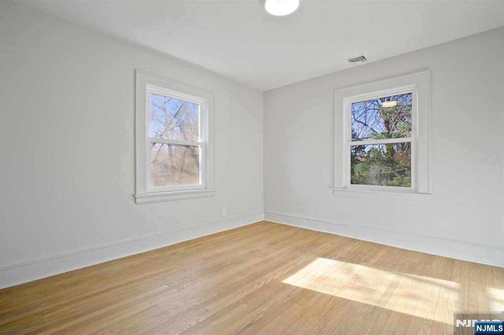 344 Marlboro Road Englewood, NJ 07631 - Photo 14 of 21