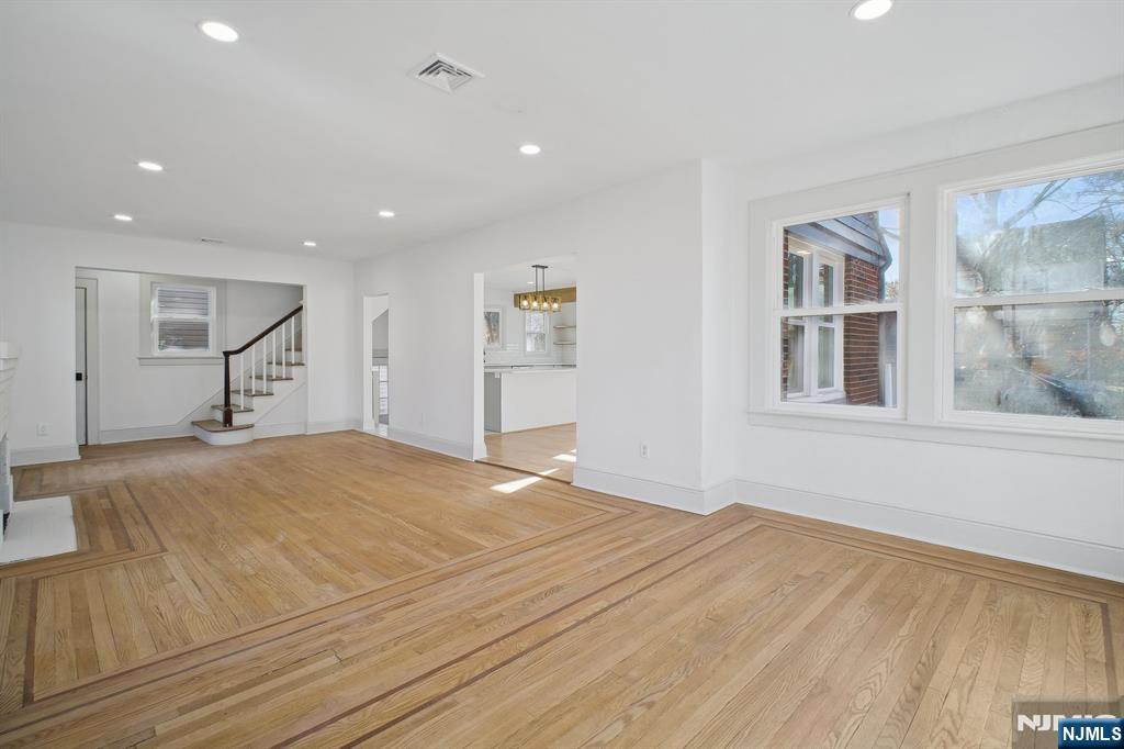 344 Marlboro Road Englewood, NJ 07631 - Photo 5 of 21