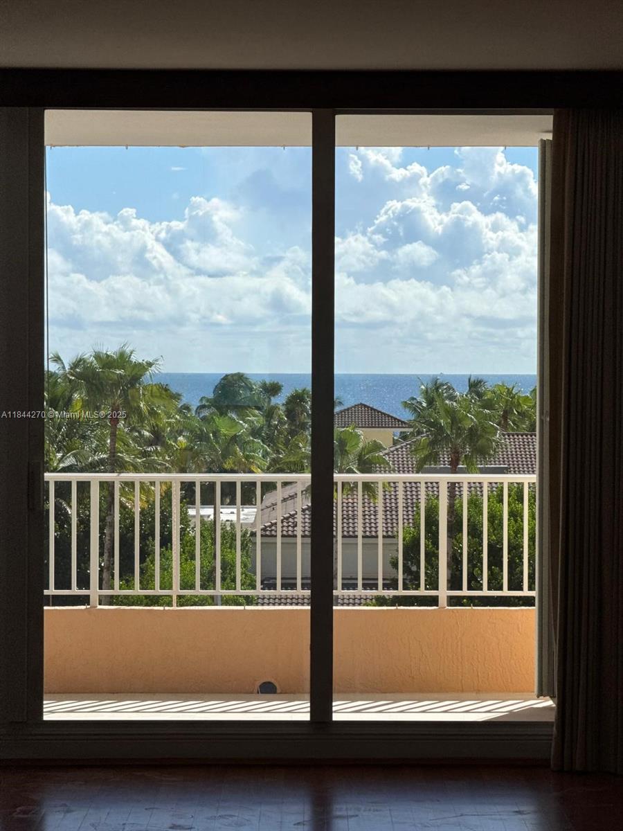 785 Crandon Boulevard, Unit 506 Key Biscayne, FL 33149 - Photo 24 of 58