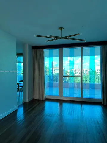 a view of a large window with an outdoor view