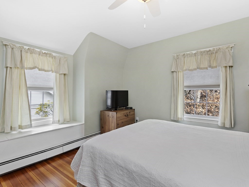 44 Marianne Road Waltham, MA 02452 - Photo 18 of 35 Gallery Image 18