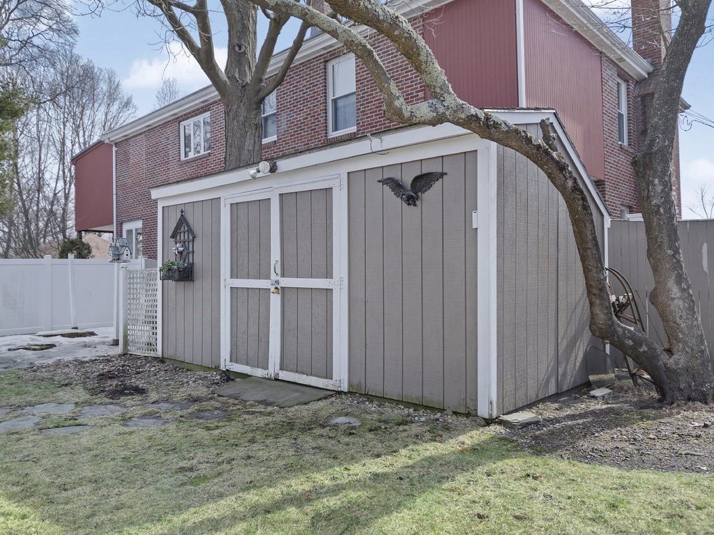 44 Marianne Road Waltham, MA 02452 - Photo 29 of 35 Gallery Image 29