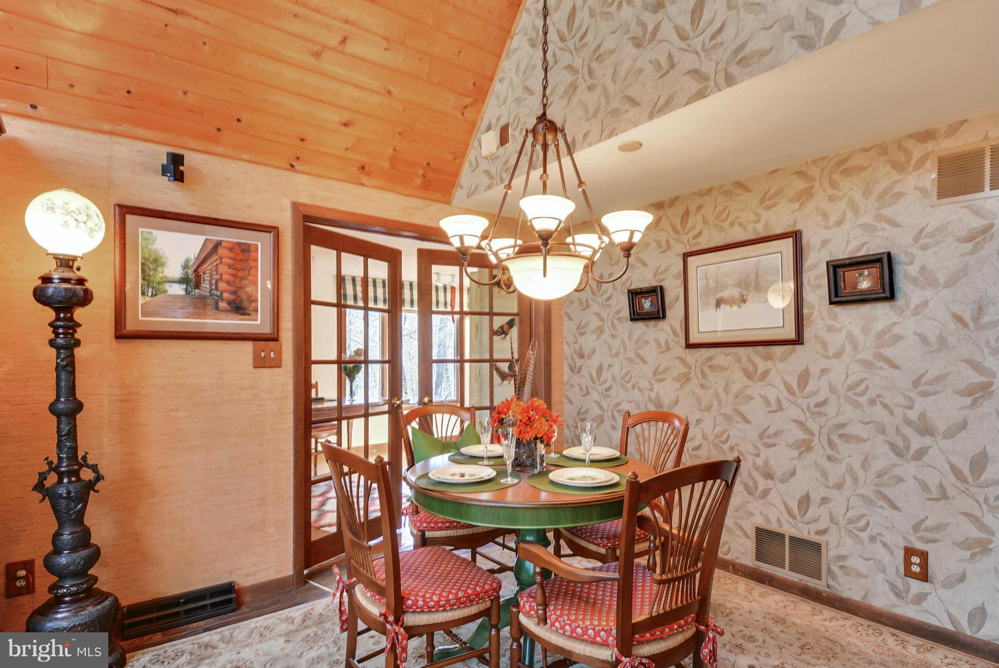 1401 Blue Mt Road Monkton, MD 21111 - Photo 8 of 30 Dining Area