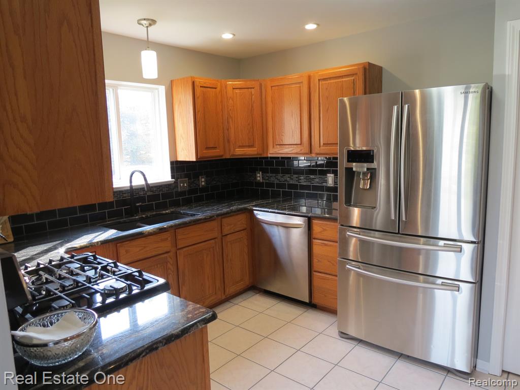 8401 Bergin Road Howell, MI 48843 - Photo 20 of 50 Gallery Image 20