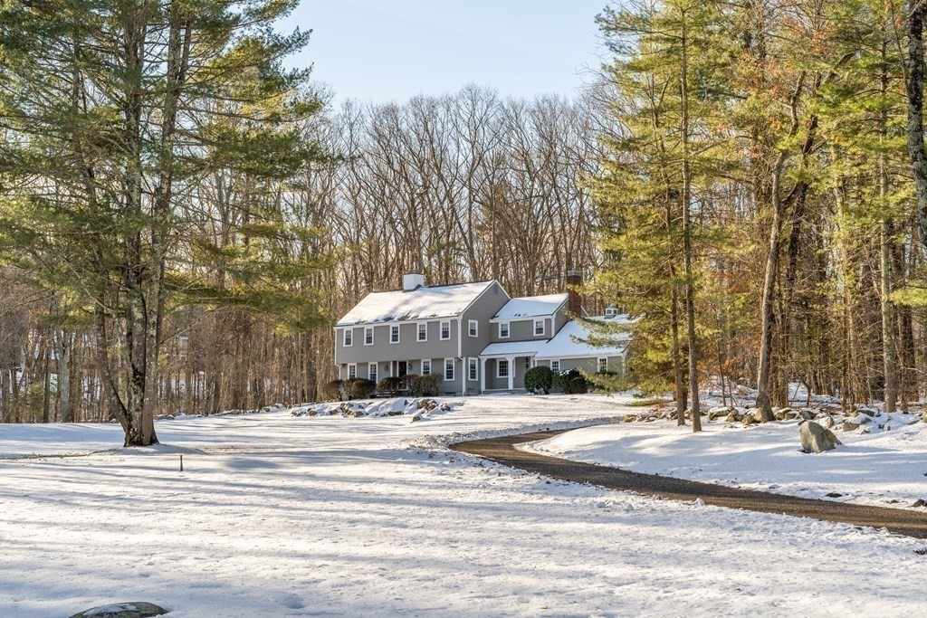 925 Boston Post Road Sudbury, MA 01776 - Photo 3 of 41