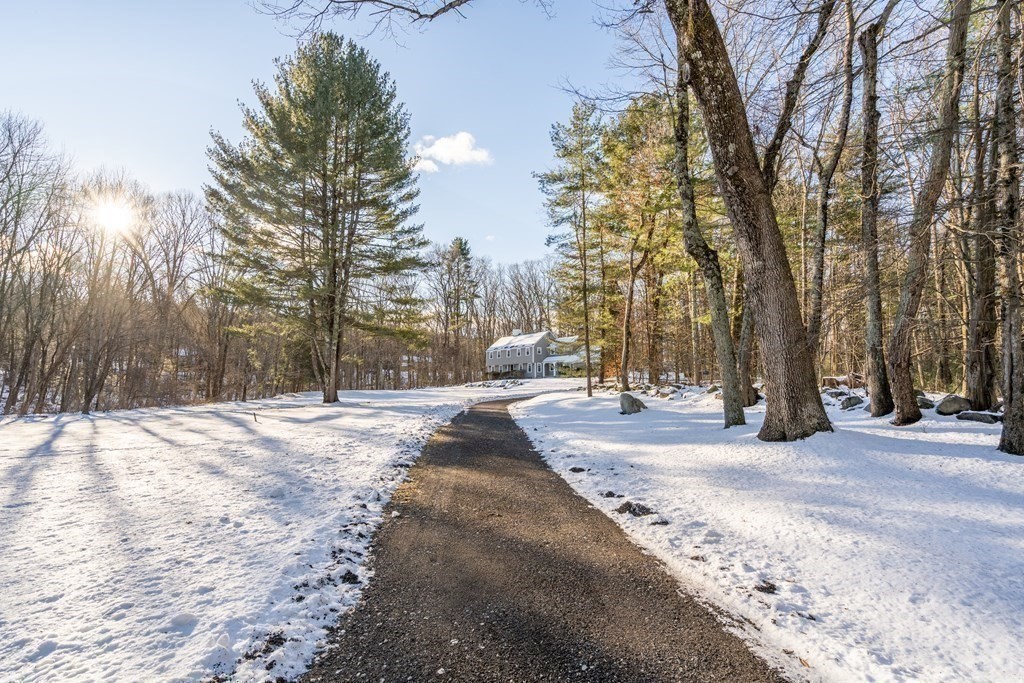 925 Boston Post Road Sudbury, MA 01776 - Photo 32 of 41