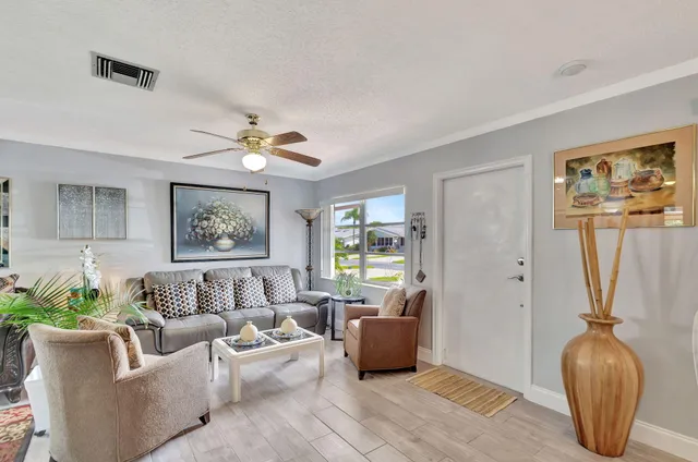 $275,000 | 3411 Christopher Street, West Palm Beach, FL 33417